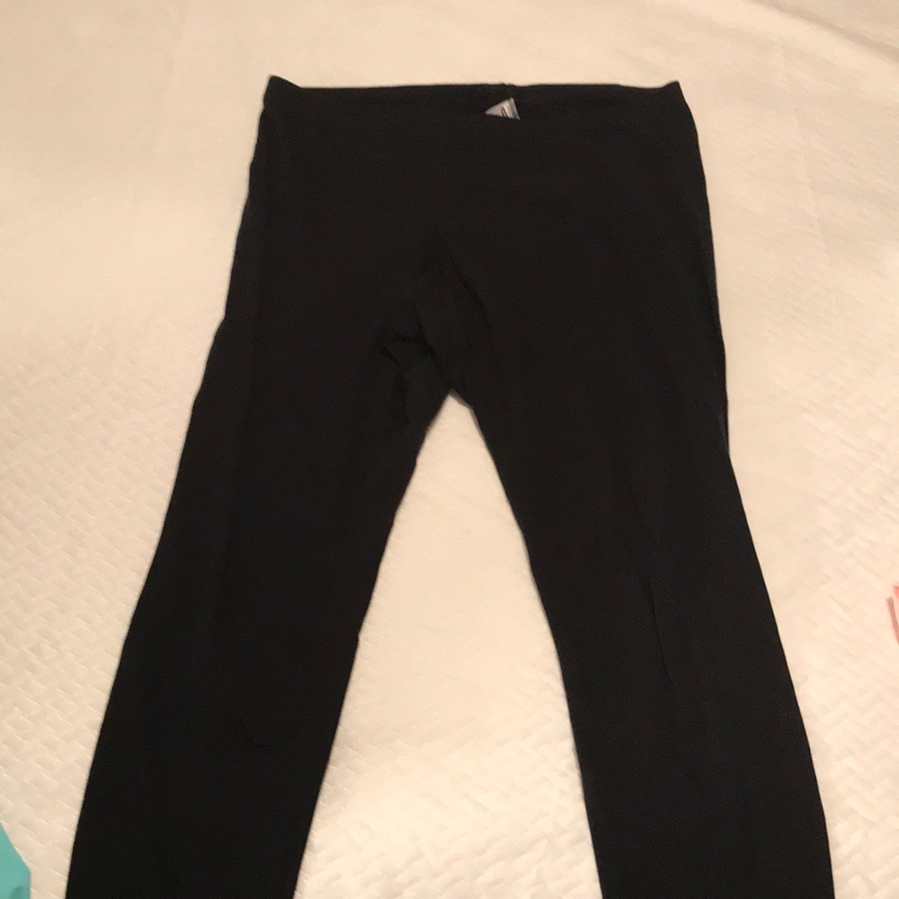 Black leggings